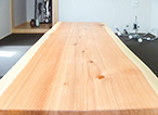 島田市　新築　木のテーブル